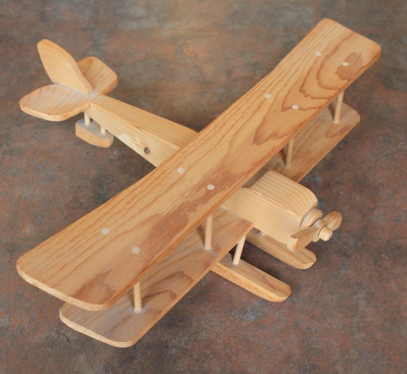 Сборная деревянная модель биплан р002