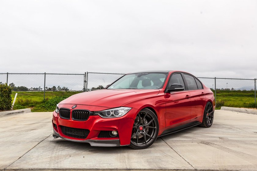 BMW 3 Red