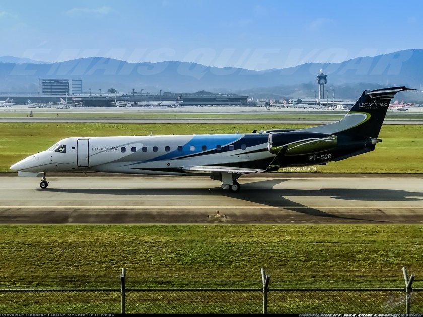 Эмбраер 600