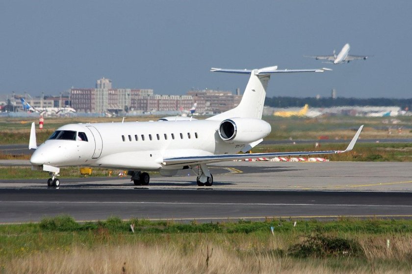 Embraer Legacy 600 самолет