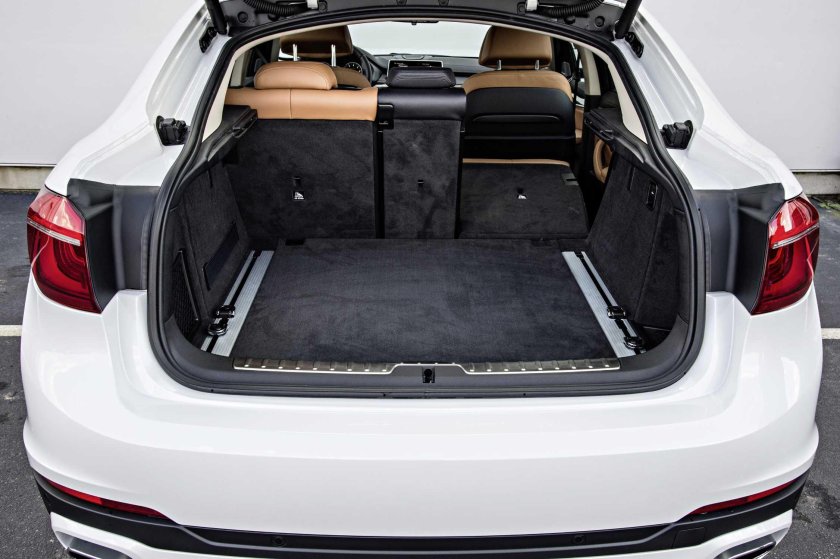 BMW x6 багажник