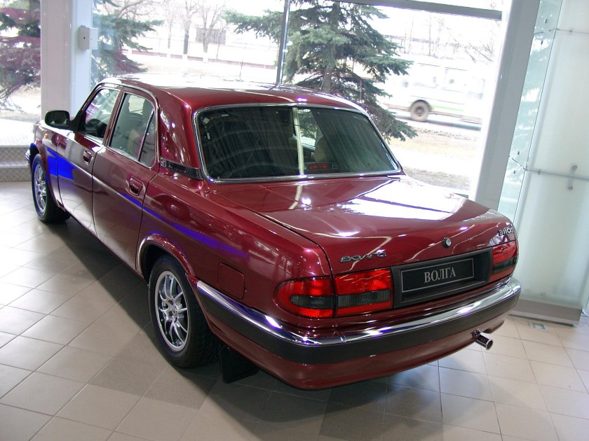 Волга ГАЗ 31105