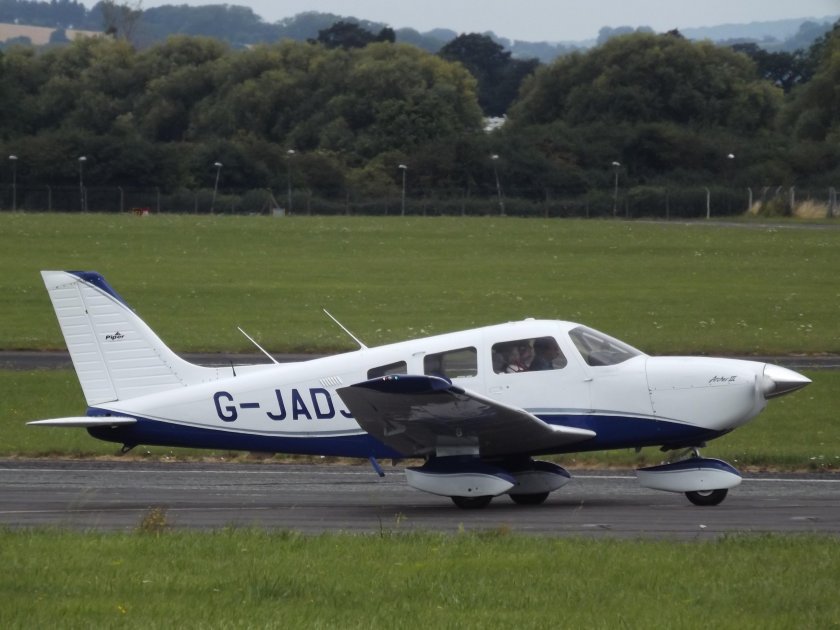Piper pa-28 Cherokee