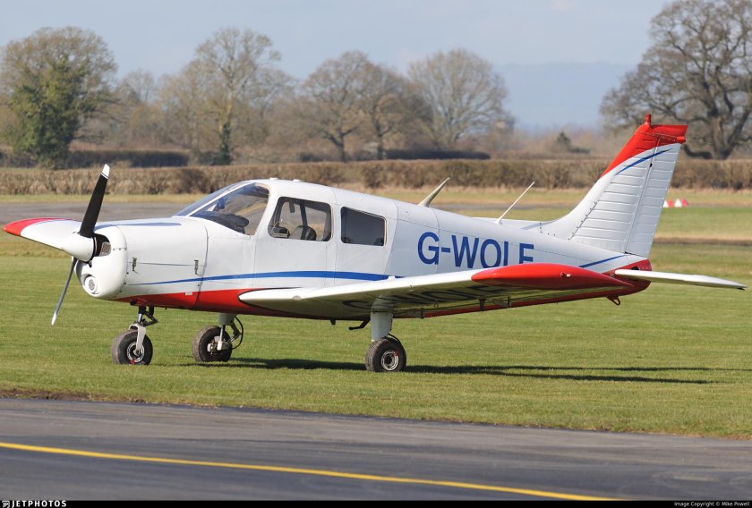 Piper pa-28-160 cherokee