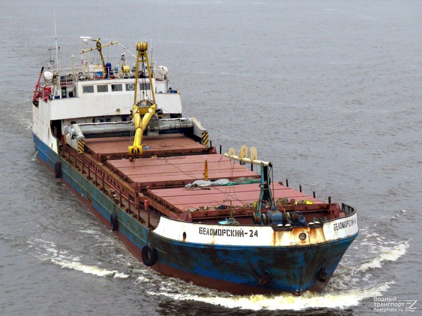 Беломорский 24 судно