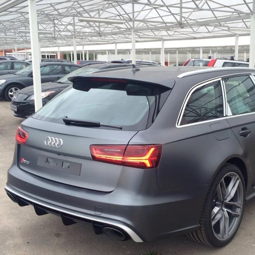 Ауди универсал 560л.с