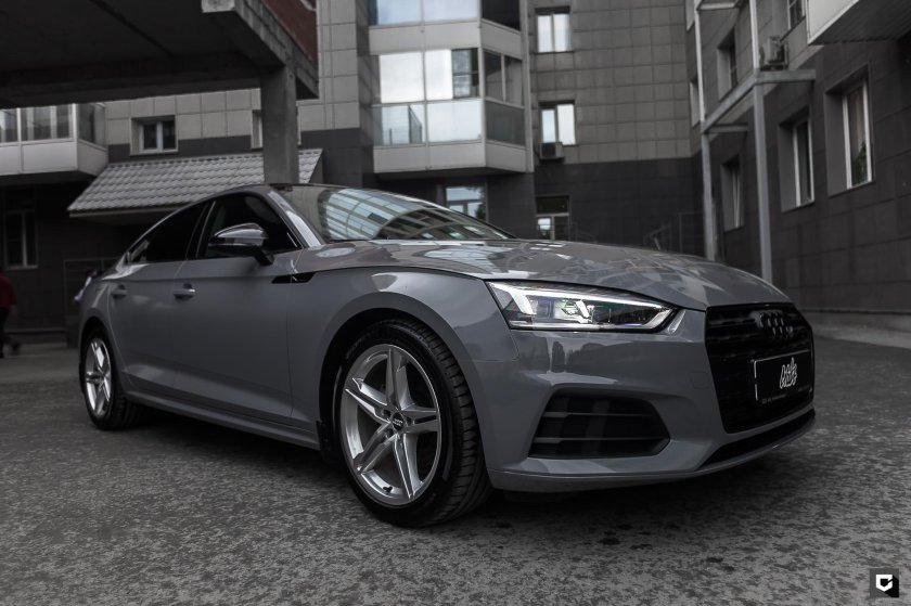 Audi a5 серая
