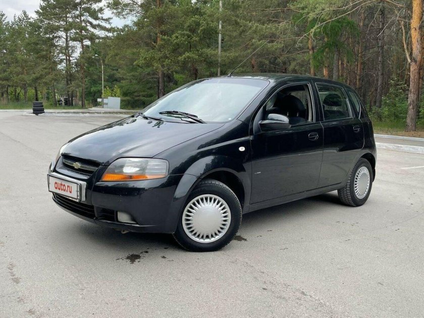 Шевроле Авео т200 черная