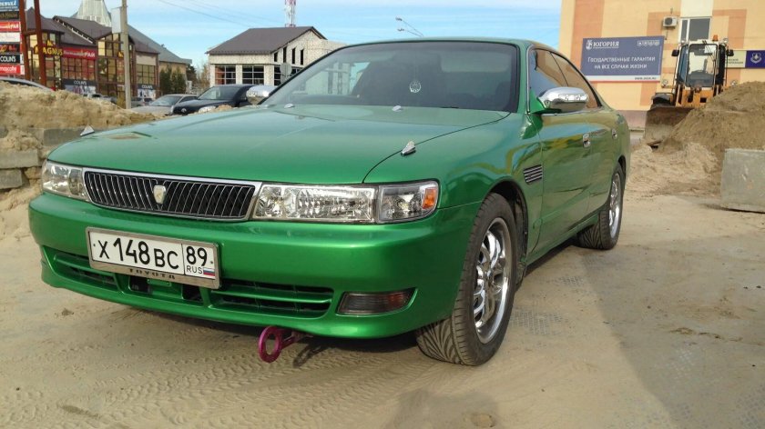 Toyota Chaser зеленый
