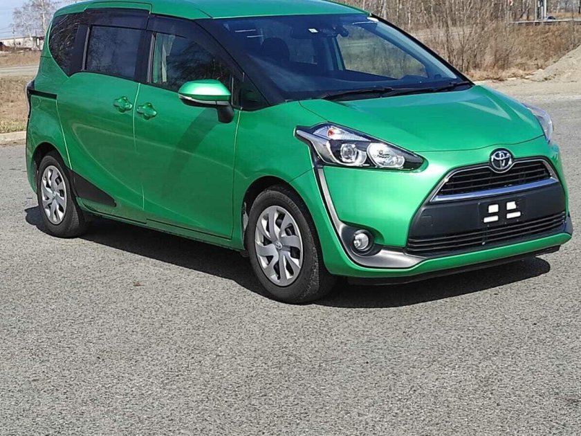 Тойота сиента