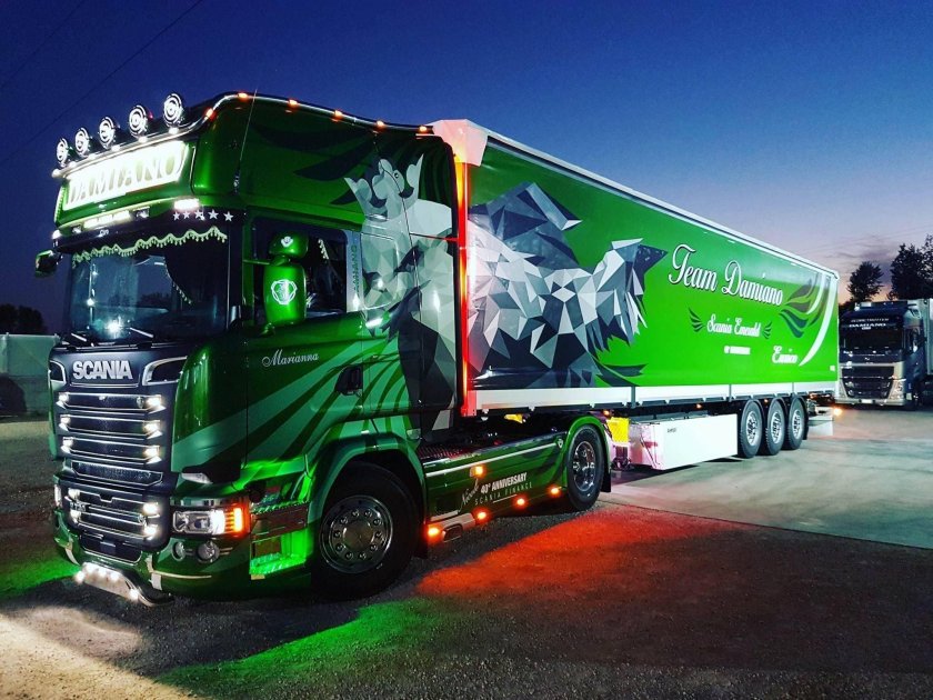 Тюнингованные фуры Скания