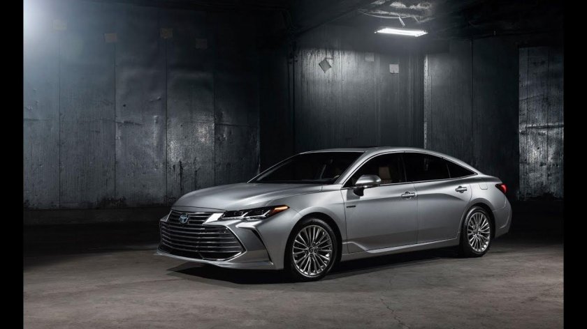 Toyota Avalon 2021