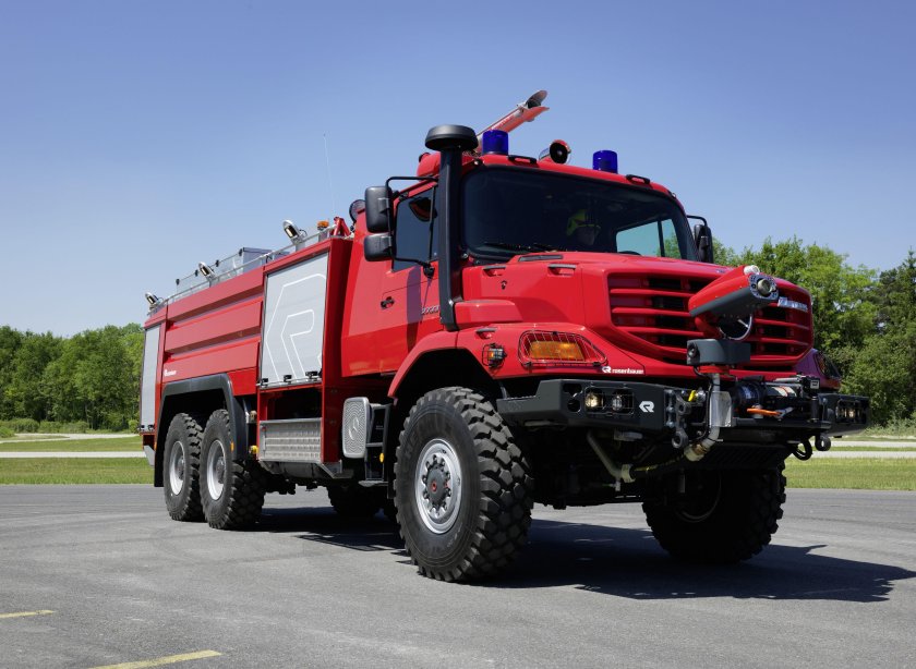 Mercedes-Benz Zetros 2733 пожарный