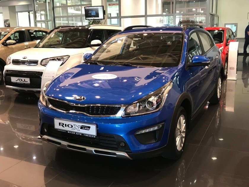 Kia Rio x-line синий