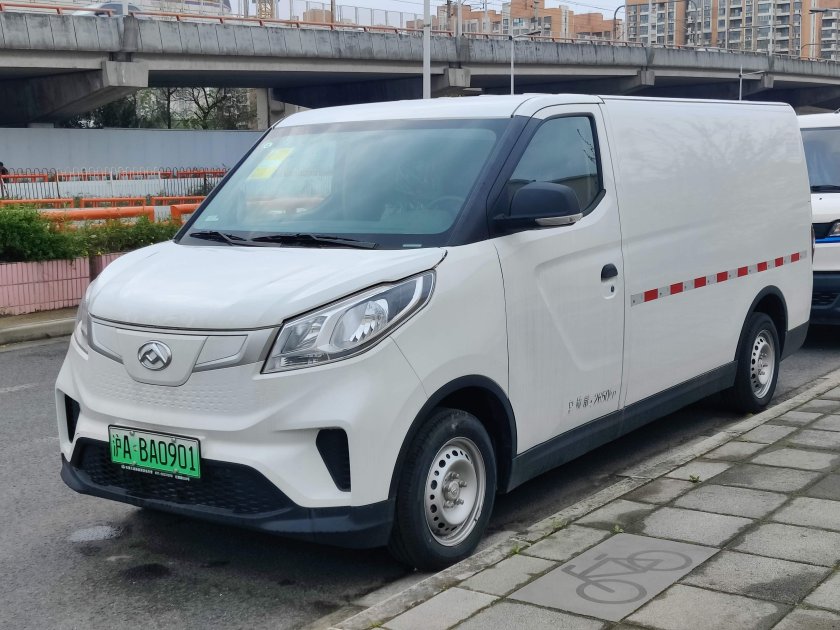 Maxus ev30