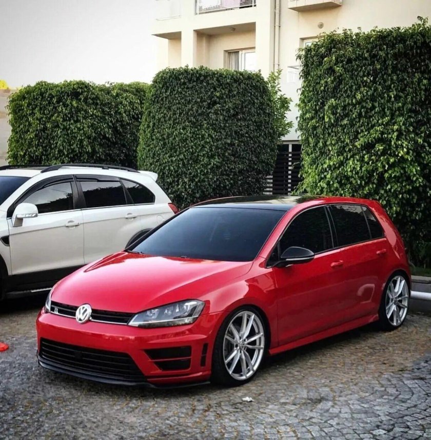 Golf 7 красный