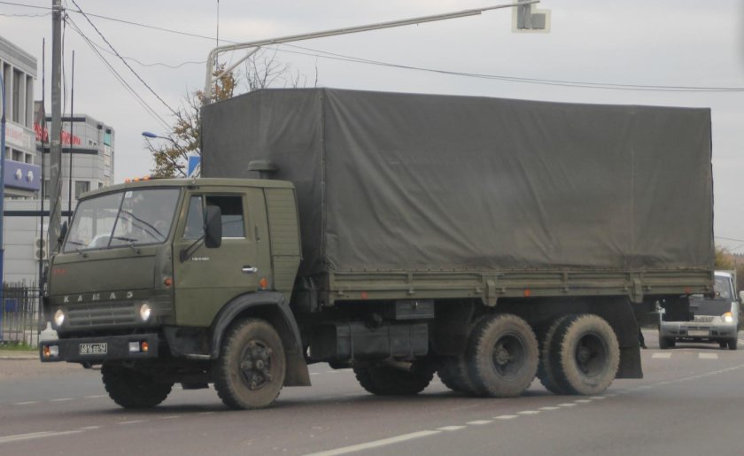 КАМАЗ 53212 военный