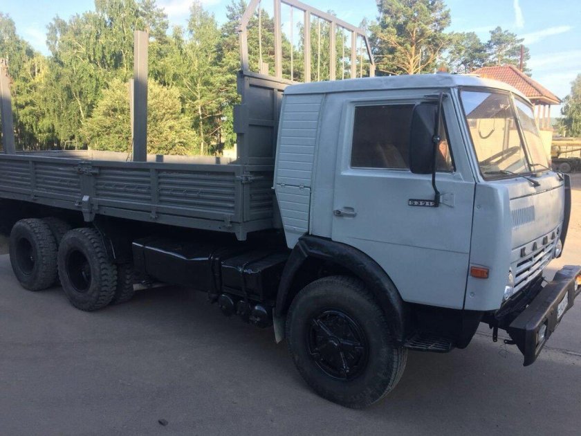 КАМАЗ 5320 грузовой бортовой