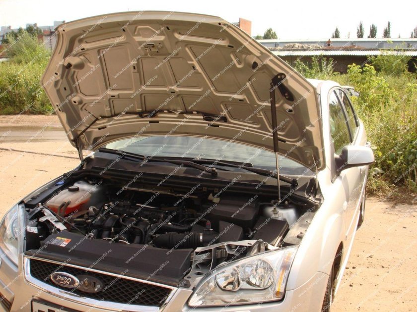 Форд фокус 3 открытый капот