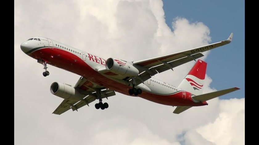 Ту-204 ред Вингс