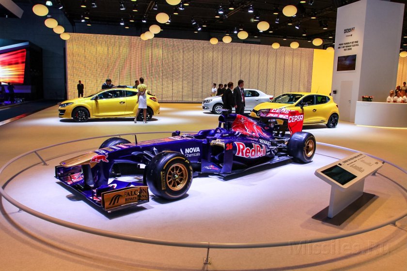 Международный автомобильный салон Москва 2008