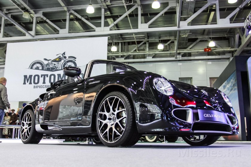 Московский автомобильный салон 2014