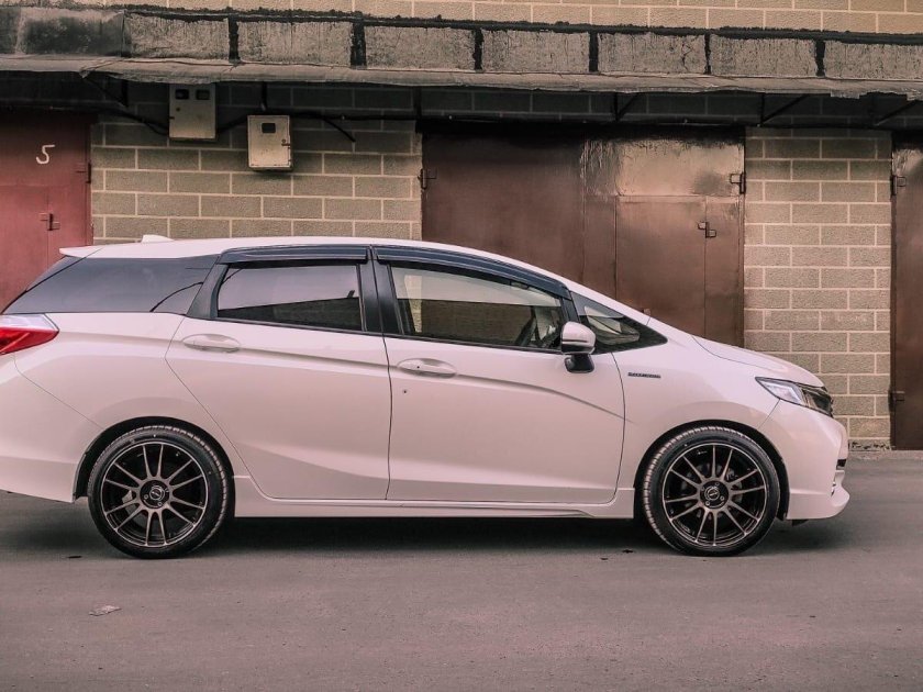 Honda shuttle hybrid