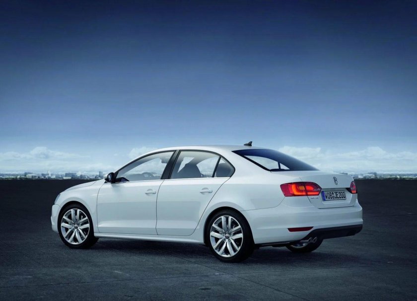 Фольксваген Джетта 6