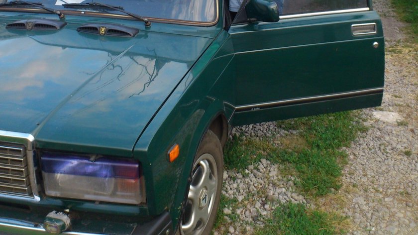 ВАЗ 2107 зелёный металлик