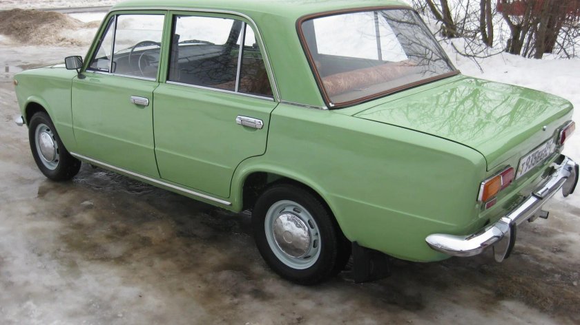 ВАЗ 21011 липа зеленая