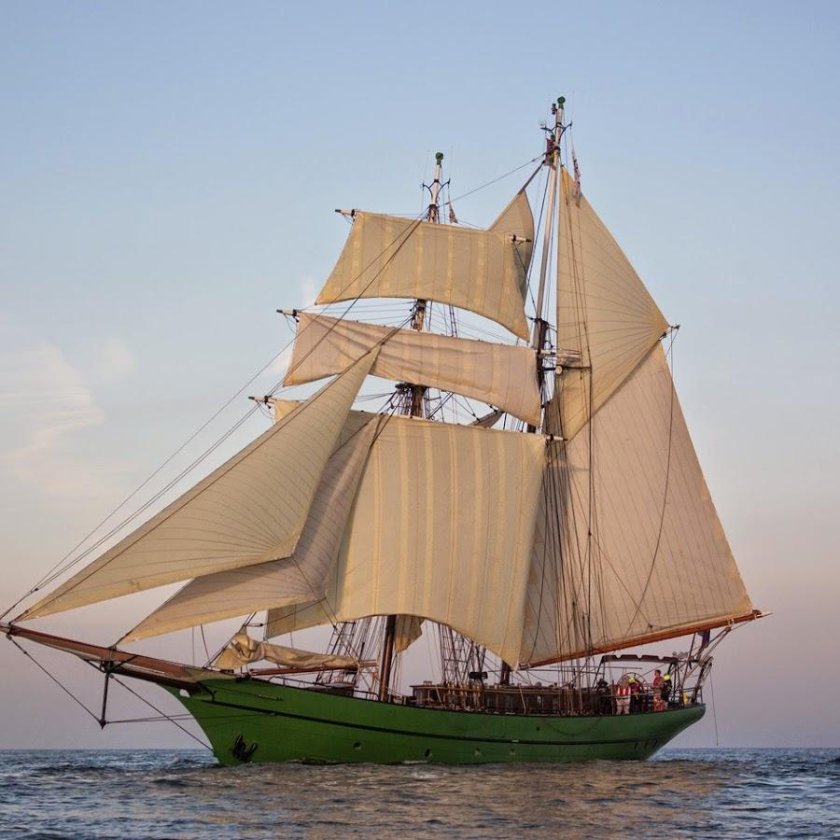 Бригантина корабль парусный