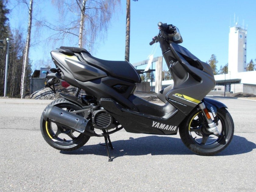 Yamaha Aerox 50