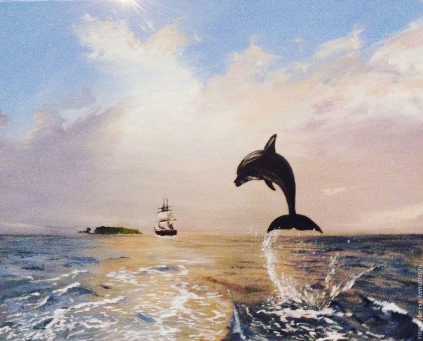 Дельфины в море