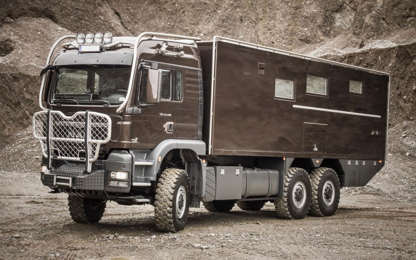Автодом man 6x6 unicat,