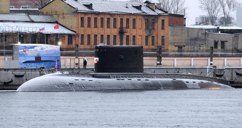 ДЭПЛ проекта 677 Лада