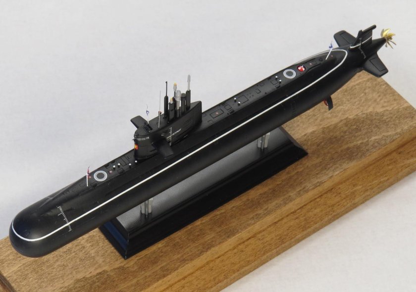 Подводная лодка 677 Лада