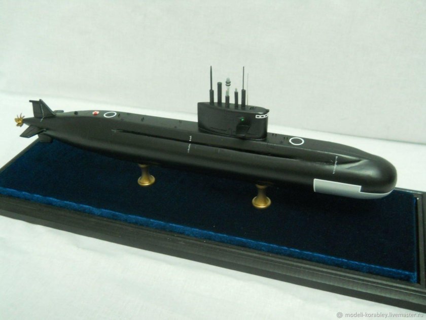 Подводная лодка 677 Лада