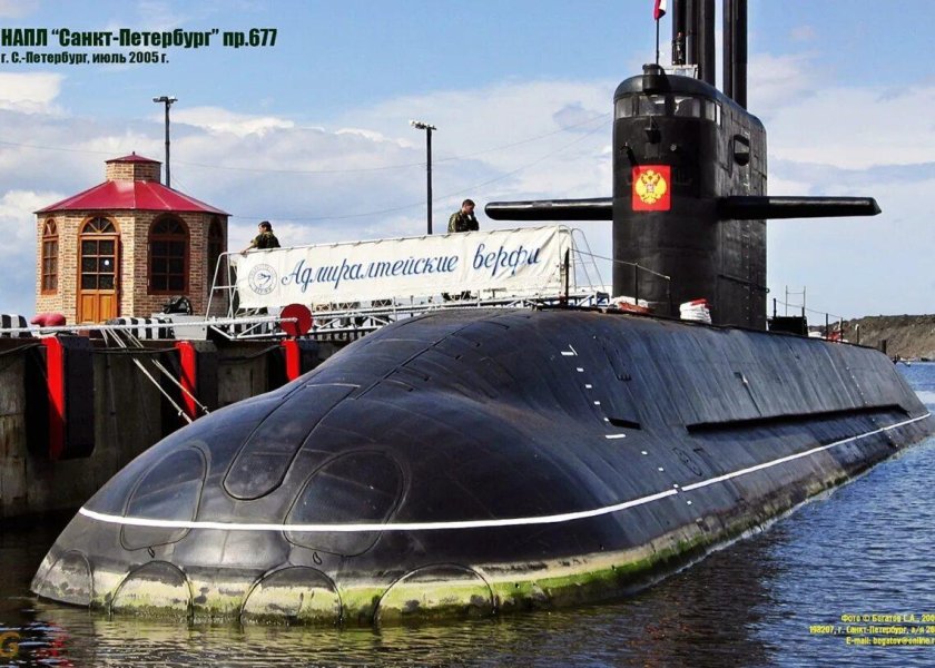 Подводная лодка 677 Лада