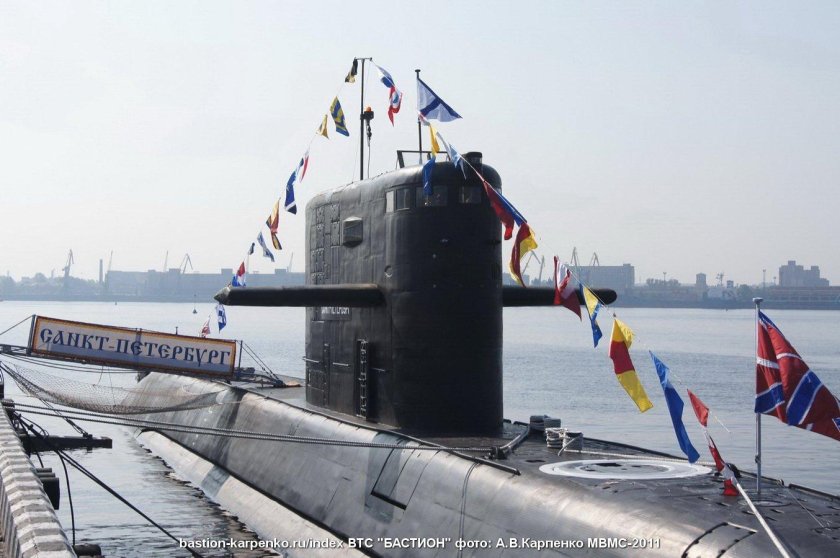 Подводная лодка Великие Луки проекта 677