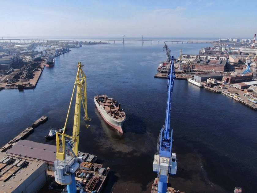 Адмиралтейские верфи санкт петербург