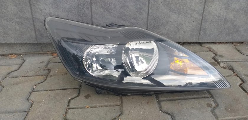 Фара правая ford focus 2 рестайлинг