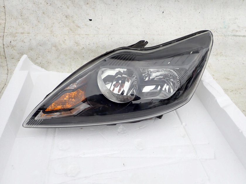 Фара правая ford focus 2 рестайлинг