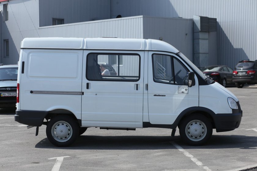 ГАЗ-2752 «Соболь» (фургон Комби)