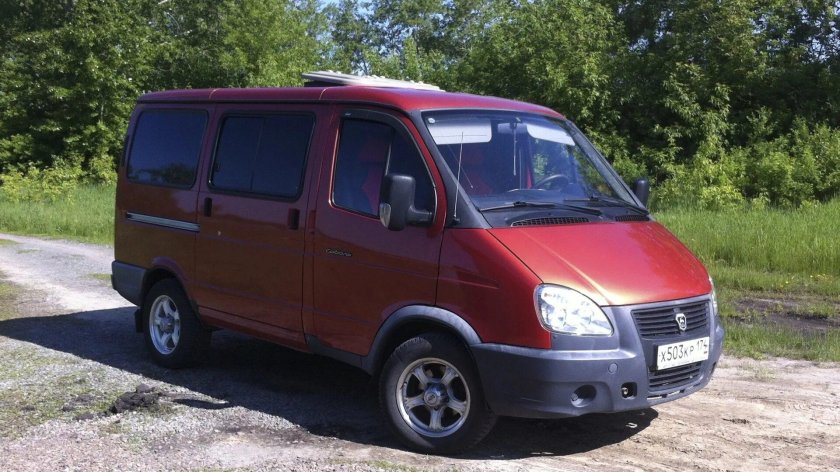 ГАЗ Соболь 2217