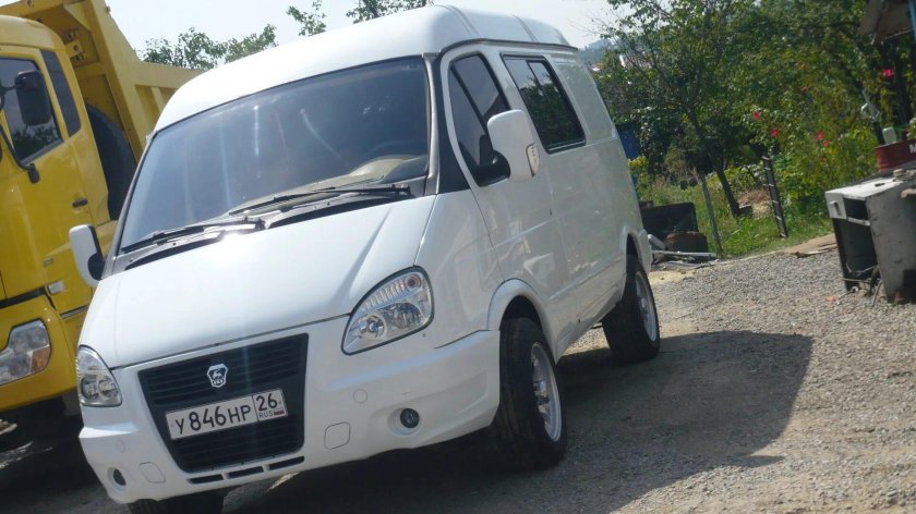 ГАЗ Соболь белый