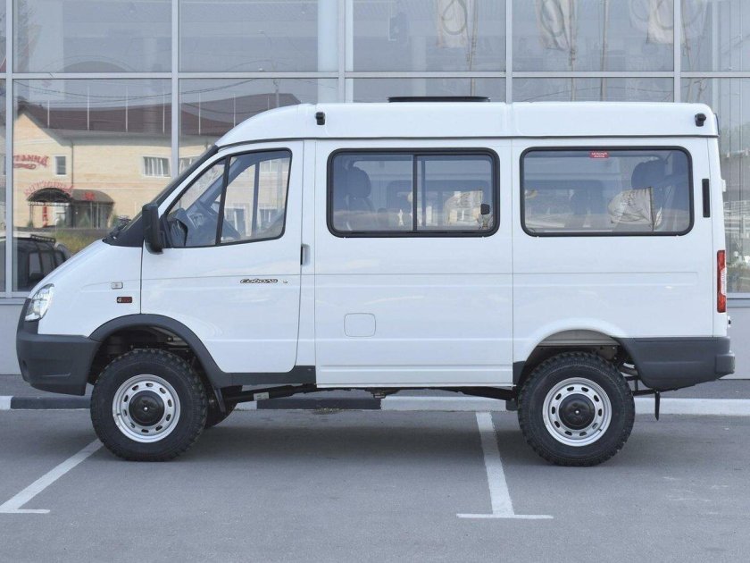 ГАЗ 221717 Соболь