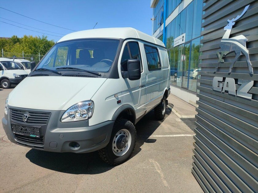 Газ соболь 4х4 цельнометаллический фургон