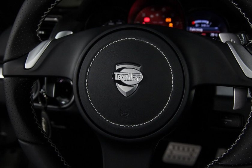 Руль Porsche TECHART