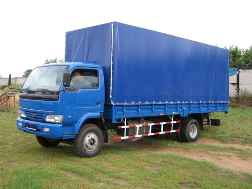 Грузовик Юджин 1080