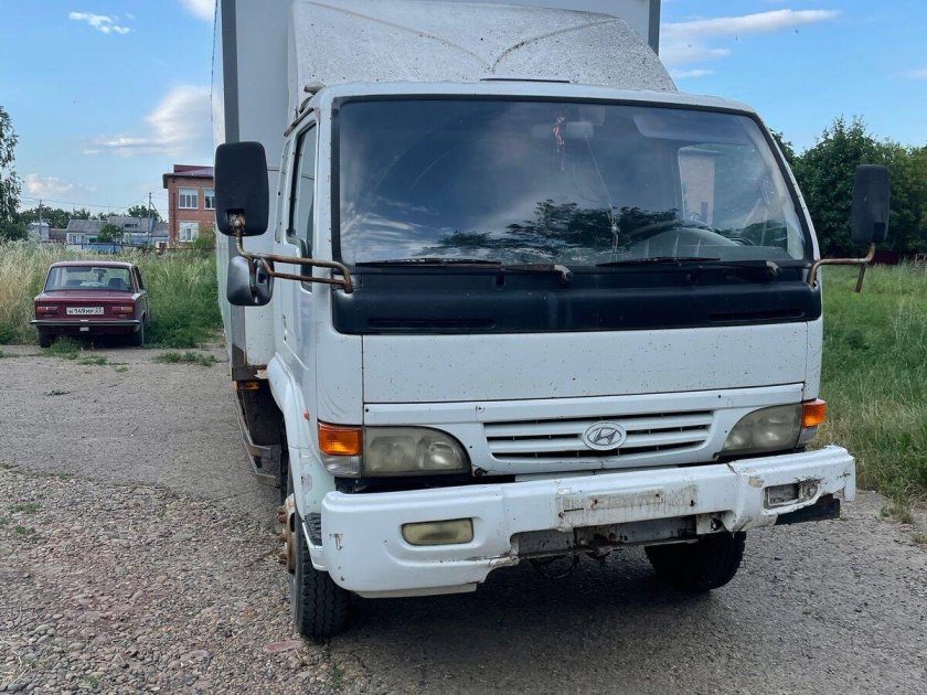 Бортовой грузовик